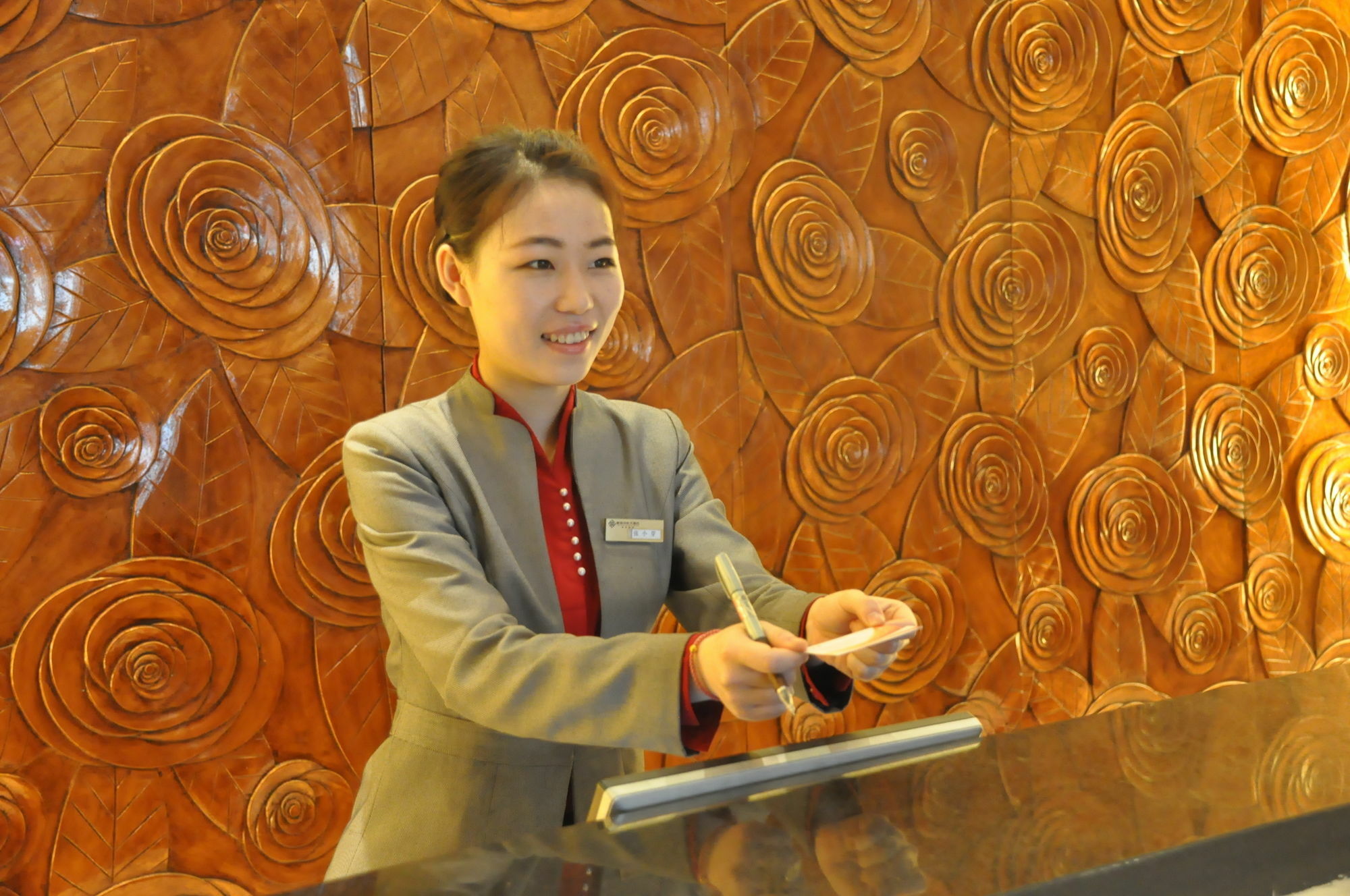 The Center Hotel Weihai Extérieur photo